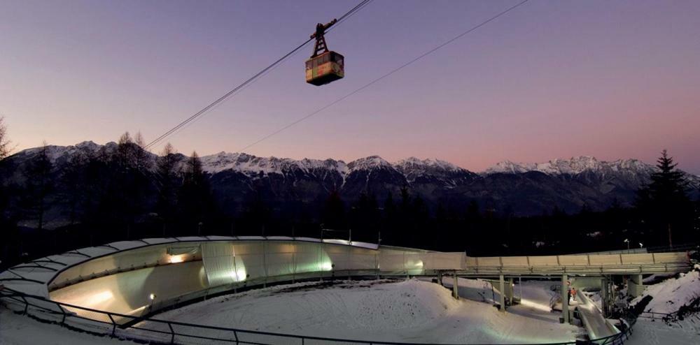 Ferienwohnung-Apartment Monika In Innsbruck-Igls מראה חיצוני תמונה